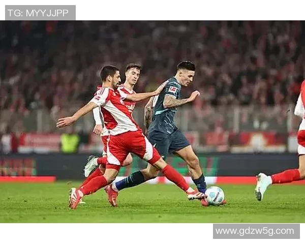 德甲精彩对决马竞与莱比锡战成平局引发全场热烈反响