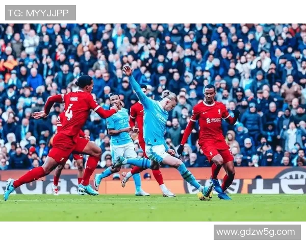 足总杯精彩对决曼城6-2逆袭利物浦点球大战燃爆全场瞬间回顾