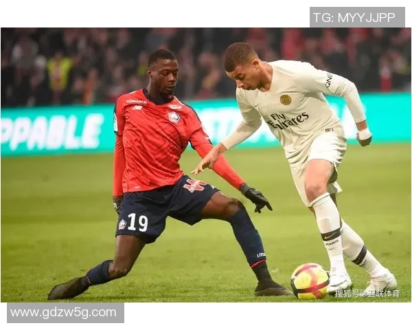 国王杯精彩对决巴黎圣日耳曼逆转拜仁乌龙球成关键时刻